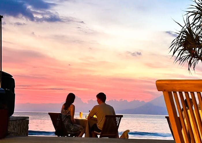 9 Days Bali Lombok Honeymoon Adventure Tour: Wild Dolphins, Pink Beach