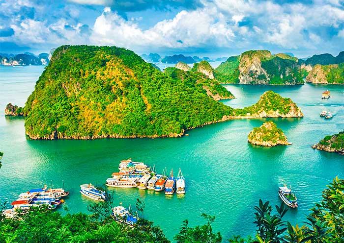 7 Days Essential Vietnam Tour: Hanoi, Halong Bay, Hoi An, Da Nang