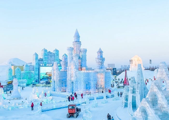 8 Days Northeast China Tour: Jilin Changbaishan Yanji Snow Town Harbin