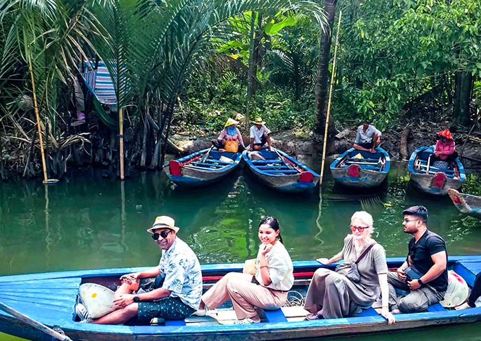 19 Days Visa-Free Vietnam China Tour (Ho Chi Minh to Beijing)