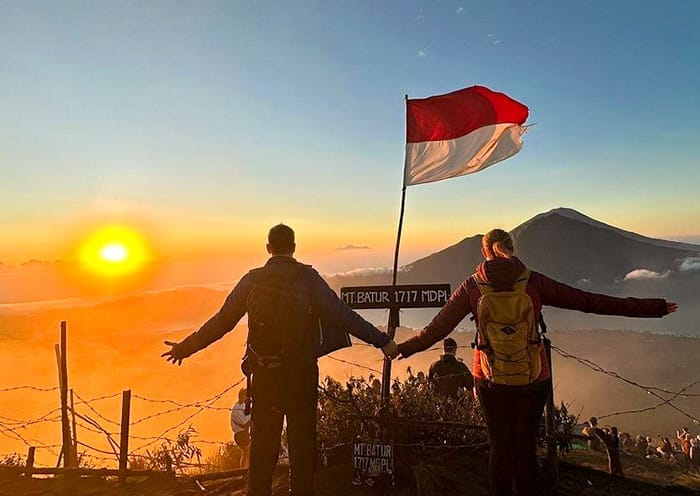 8 Days Bali Adventure Tour: From Volcano Sunrises to Ocean Adventures